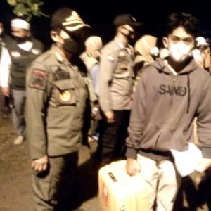 Satgas Covid 19 Kecamatan Perketat Pemeriksaan Warga Pendatang di Pelabuhan Samudera Batulicin