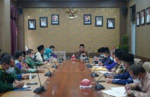 Bupati Zairullah Bangkitkan Kembali Pengajian Rutin di Masjid Darul Azhar Nurussalam