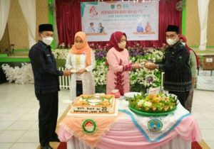 Pemkab Tanbu Peringati Hari Ibu Ke 93, Sekaligus Ziarah Ke Makam Pahlawan