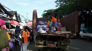 DLH Tanbu Turunkan 225 Petugas Kebersihan, Untuk Menjaga Lingkungan Bersih
