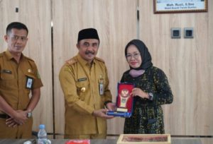 Disdukcapil Tanbu Terima Kunker Disdukcapil Kabupaten Paser Ingin Tahu Metode Pelayanan Kepada Masyarakat