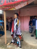 Misteri Kematian Pria yang Ditemukan Tergantung di Halaman Toko : Bunuh Diri atau Ada yang Lebih dalam?