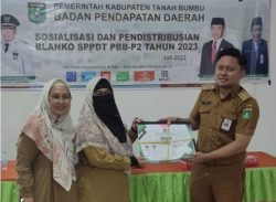 Bapenda Tanbu Mensosialisasikan  dan Mendistribusikan Blangko SPPD PBB-P2 Maksimalkan Diskusi