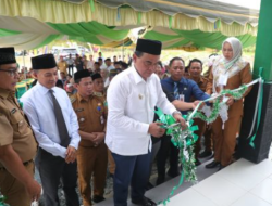 Bupati Tanah Bumbu Resmikan Kantor Desa Kupang Berkah Jaya