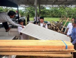 Pemulihan Pasca Bencana di Desa Marga Mulya, BPBD Tanbu Berikan Bantuan Material Bangunan