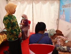 Kontribusi DP3AP2KB Tanbu: Pemasangan Implan KB pada Penutupan TMMD ke-120