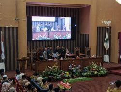 Bupati Tanbu Bacakan 2 RPJPD 2025-2045 dan Raperda LPJ APBD 2023 di Rapat Paripurna