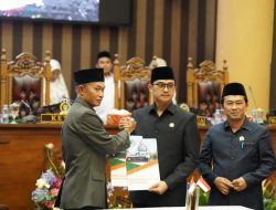DPRD Tanbu Tandatangani Perubahan KUA dan PPAS APBD 2024