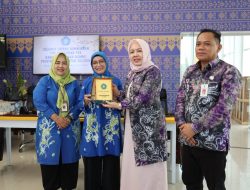 TP PKK Tanbu Studi Banding ke Batam Tingkatkan Kerajinan UMKM