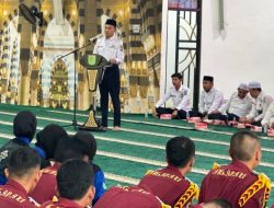 Bupati Tanbu Buka Lomba Parade PBB SLTA se-Kalsel