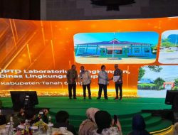 DLH Tanbu Sabet Penghargaan Adi Niti dari Kementerian LHK