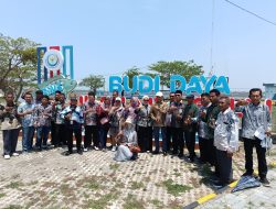 Pemkab Tanbu dan DPRD Pelajari Budidaya Nila Salin di Karawang