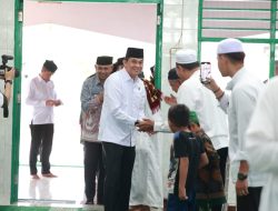 Bang Arul Sampaikan Pesan Kamtibmas pada Safari Ramadhan Bersama Masyarakat Kusan Hilir