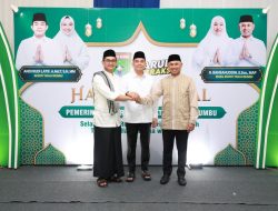 Bang Arul Gelar Open House, Warga Tanbu Nikmati Kebersamaan Lebaran