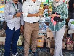 DLH Tanah Bumbu Gelar Aksi Tukar Sampah dengan Sembako di Puncak Pesona Budaya Mappanreritasi’e