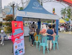 Polres Kotabaru Hadirkan Layanan Langsung di CFD untuk Rayakan Hari Bhayangkara ke-79