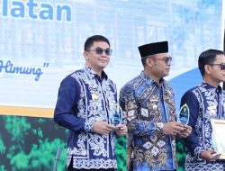 Bupati Tanah Bumbu Raih Penghargaan Investasi Terbaik Kedua di HUT ke-75 Kalsel