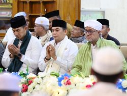 Kunjungan Al Habib Muhammad Bin Abdullah Al Junaid Disambut Hangat Bupati Andi Rudi Latif di Tanah Bumbu