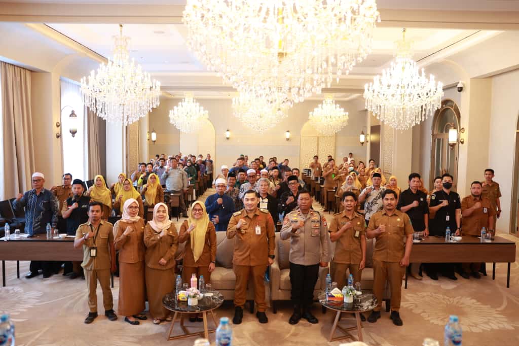 Pemkab Tanah Bumbu gelar sosialisasi PSC Sahabat Masyarakat 2025 untuk memperkuat sinergi layanan tanggap darurat cepat, tepat, dan terpadu