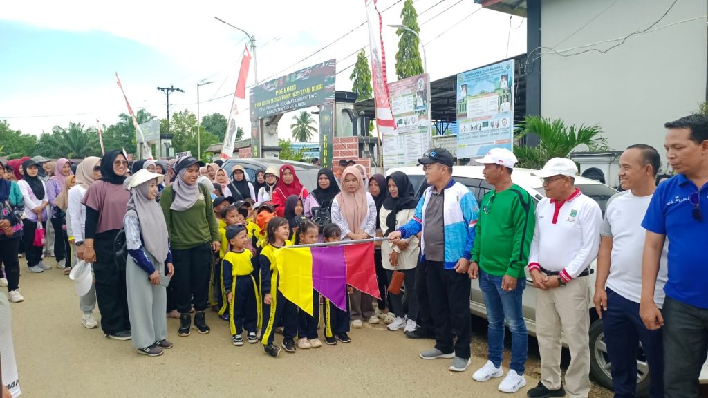 Pemerintah Kabupaten Tanah Bumbu gelar Aksi Sinergitas Merah Putih tingkatkan gotong royong, pelayanan publik, kolaborasi, dan kebersamaan