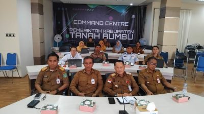 Pemkab Tanah Bumbu mengikuti Rakoor Pengendalian Inflasi 2025 membahas sinergi daerah, stabilitas harga, dan dukungan Program 3 Juta Rumah.