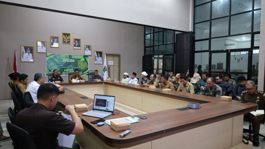 Rakoor PAKEM Tanah Bumbu 2025 memperkuat sinergi lintas sektor dalam mencegah konflik keagamaan dan menjaga kerukunan masyarakat.