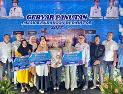 Gebyar Panutan Pajak Kendaraan Bermotor 2025, Wajib Pajak Teladan Terima Penghargaan