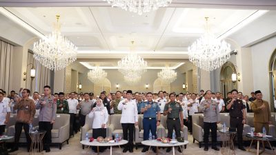 Bupati ajak dunia usaha perkuat kolaborasi untuk dukung pertumbuhan ekonomi dan pembangunan Tanah Bumbu berkelanjutan.