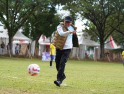 Bupati Andi Rudi Latif Resmi Buka Turnamen Sepakbola Piala Bupati Tanah Bumbu di Pagatan