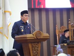 Bupati Andi Rudi Latif Sampaikan KUA-PPAS 2027