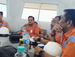 Cegah Debu ke Permukiman, PT BIB Intensifkan Penyiraman hingga Jalan Desa Mekar Jaya