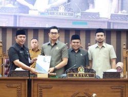 Pemkab Tanah Bumbu Sampaikan Dua Raperda ke DPRD